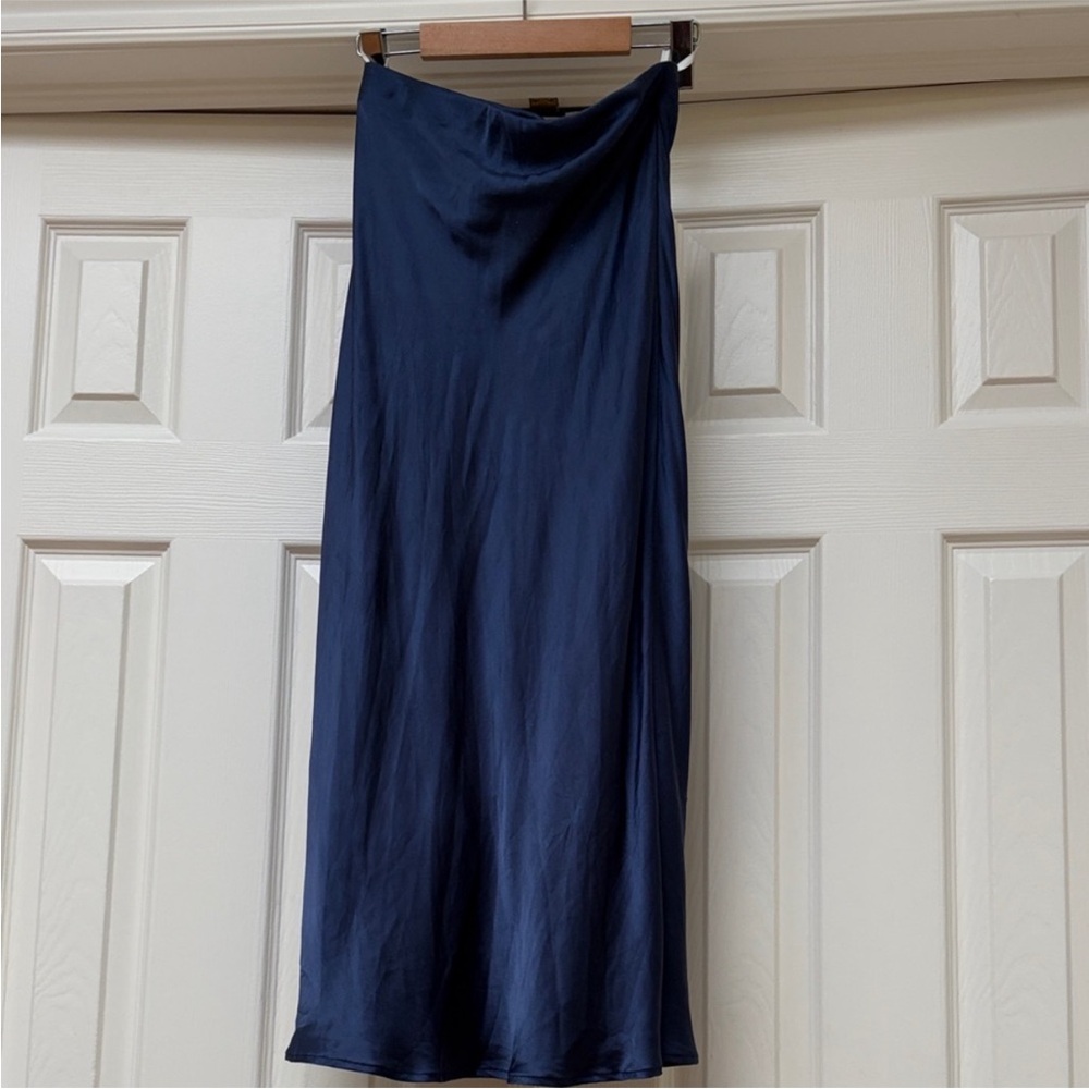 🫐Silk Satin Navy Bias Midi Skirt - Picture 6 of 11